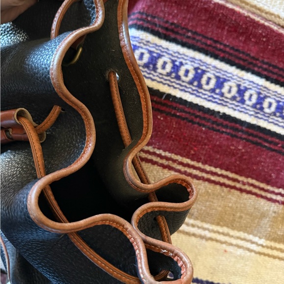 Vintage 80’s Dooney & Bourne Leather Drawstring Bucket Bag - Picture 8 of 11